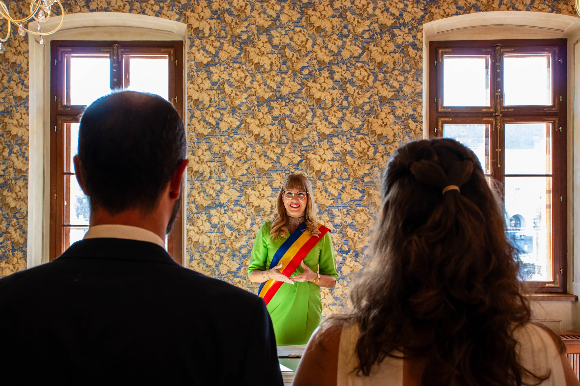 Denice & Mihai, civil Ceremony in Sibiu – photograph by Chris Stoica – photo 2 of 8