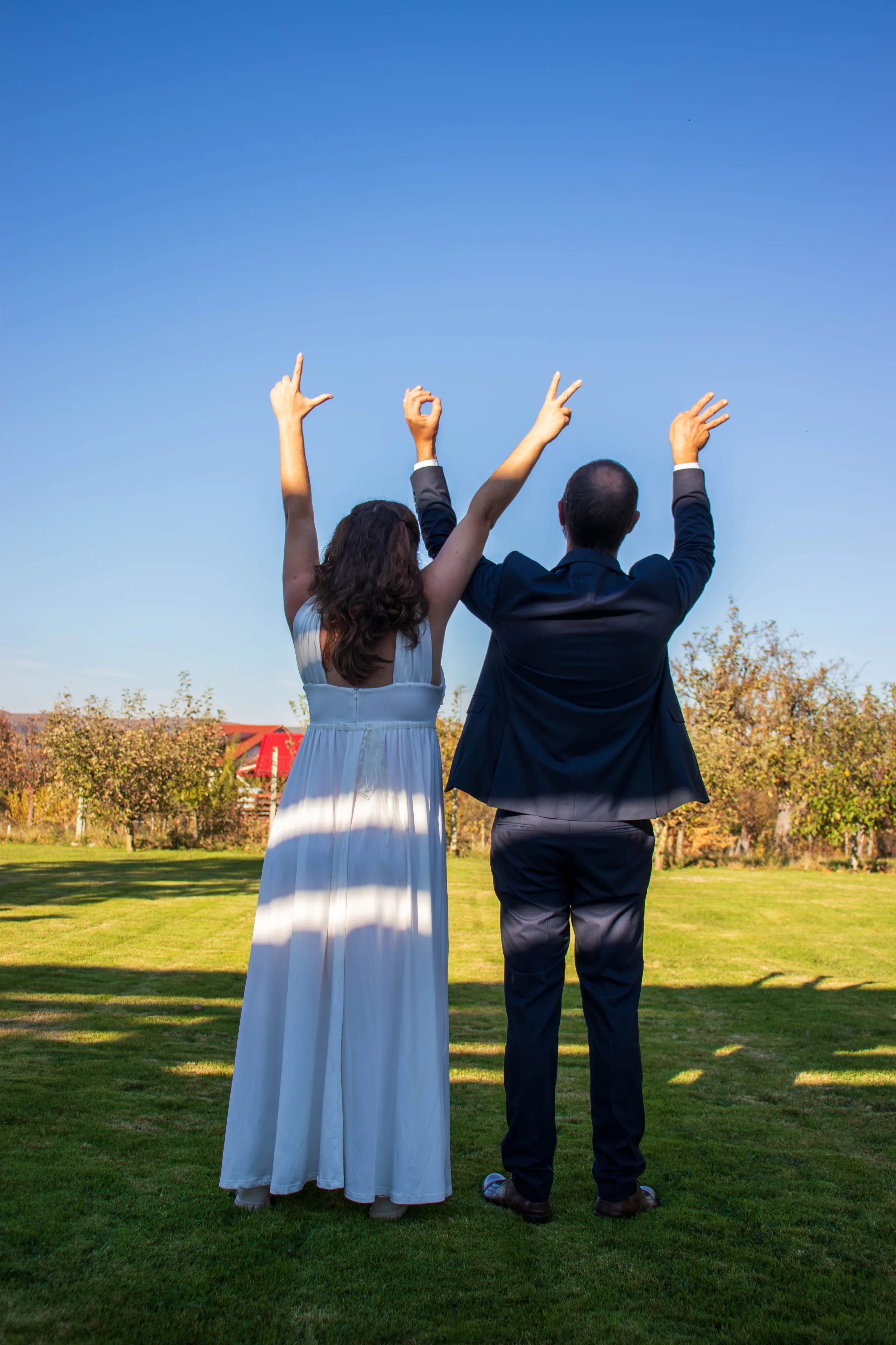 Denice & Mihai, civil Ceremony in Sibiu – photograph by Chris Stoica – photo 5 of 8