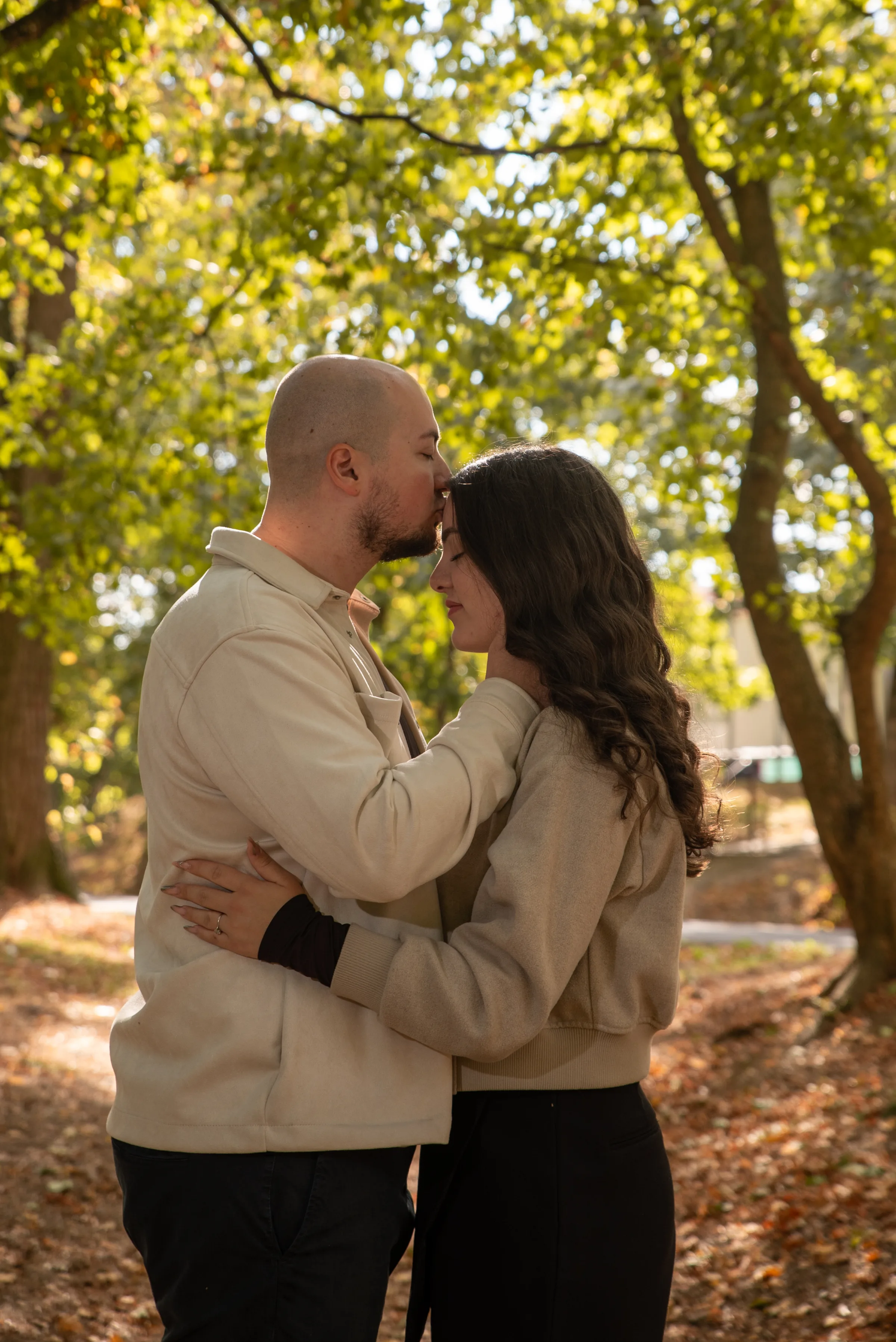 Alexandra & Rareș, couples in Sibiu – photograph by Chris Stoica – photo 4 of 9